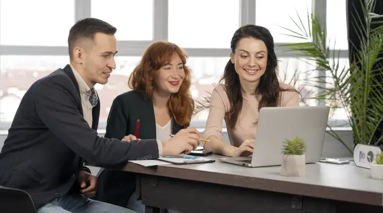 Automate Pricing Strategies in B2B eCommerce with AI - Feature image - Techtic - Blog - 1240