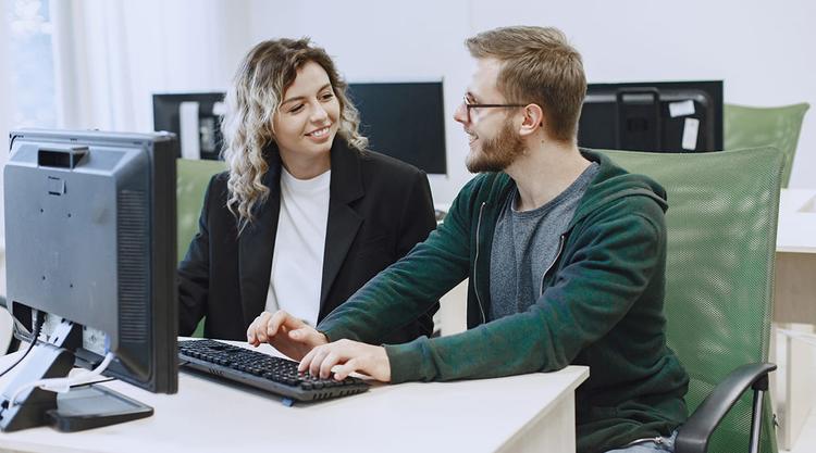 Django Vs Laravel? Which Backend Framework is Better? Why?