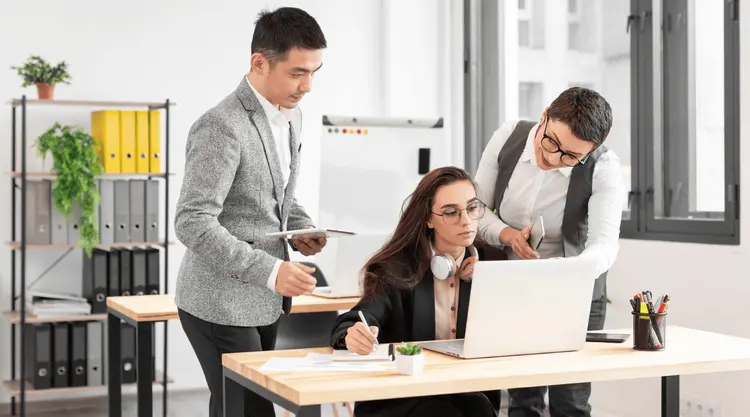 How Python is Revolutionizing the FinTech