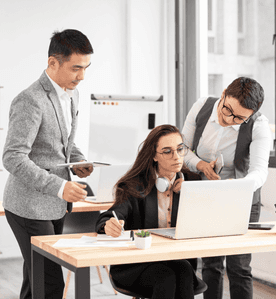 How Python is Revolutionizing the FinTech - 1104