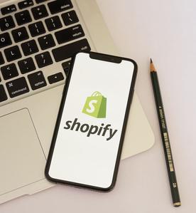 When to Redesign Your Shopify Store – 10 Clear Indicators