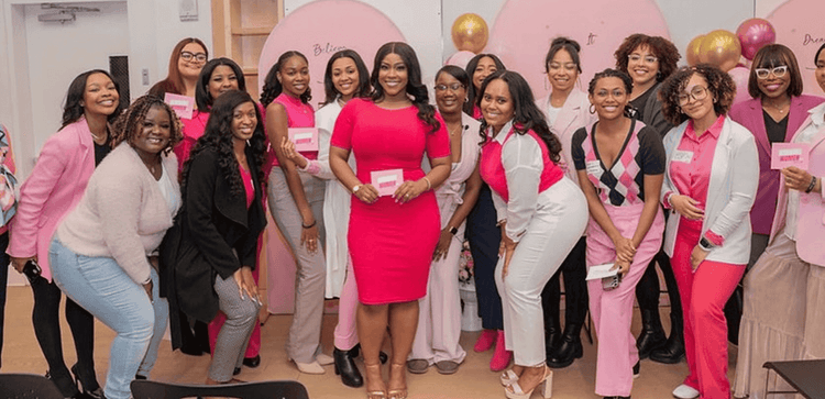 A group of people are attending Event with Tabyt